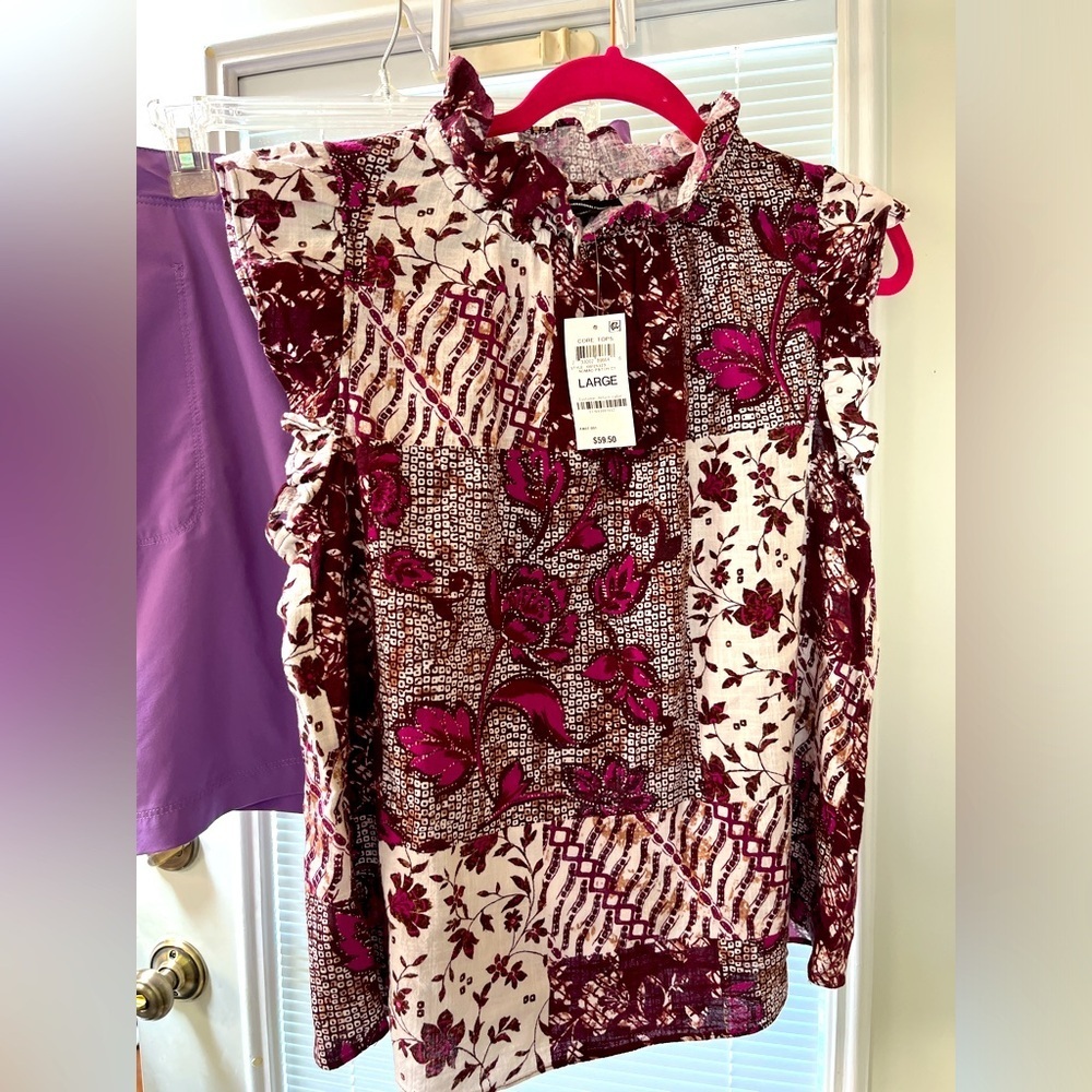 NWT!! Ruffled sleeves and neck #1